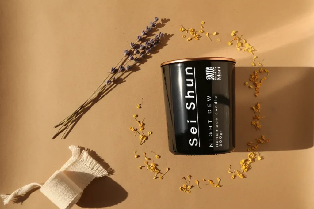 scent pyramid oải hương hoa mộc tê